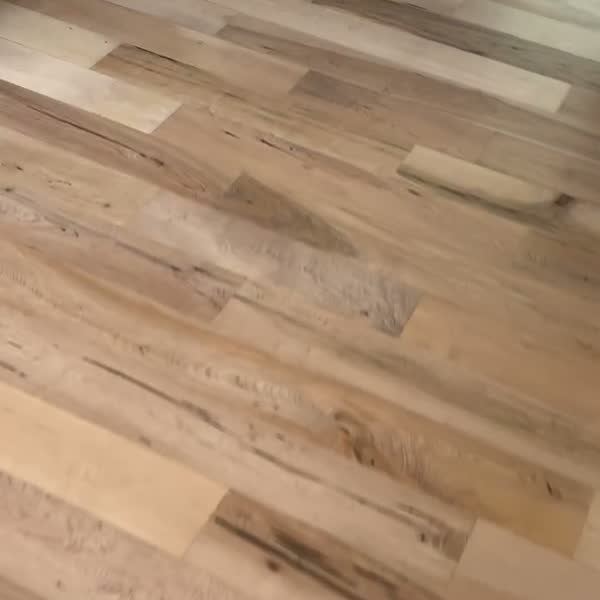 Engineered vs solid hardwood for Portland's unique climate